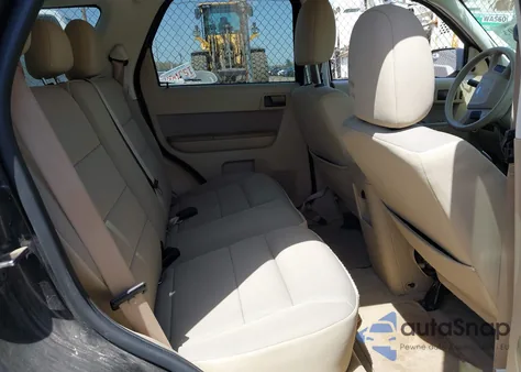 2011 Ford Escape Xlt из США, поврежденный, VIN 1FMCU0DG2BKA59983